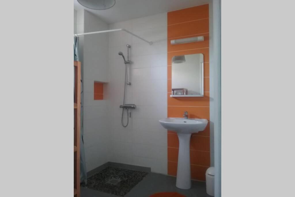Apartamento Le Val Joyeux Royan Exterior foto